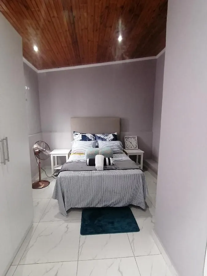 Mila Lodge 1 Κέιπ Τάουν