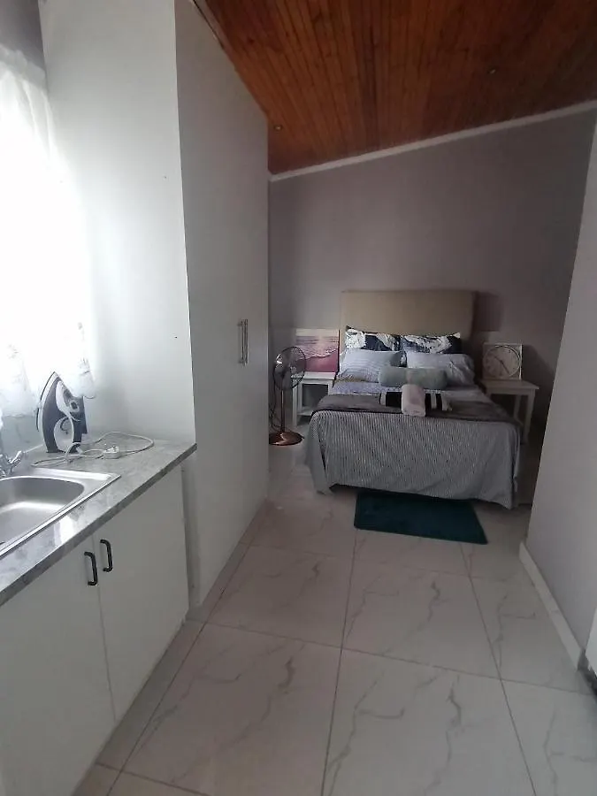 Πανσιόν Mila Lodge 1 Κέιπ Τάουν