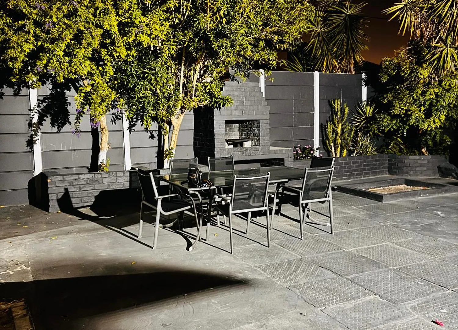 Mila Lodge 1 Cape Town